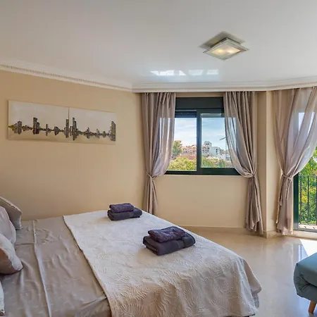 Villa Tranquil 2 Bed With Private Pool + Sea View!